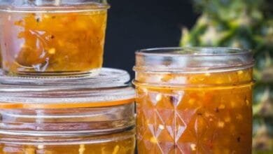 صلصة الفلفل الحار والأناناس