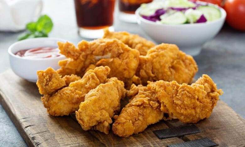 شرائح دجاج البقسماط باللبن