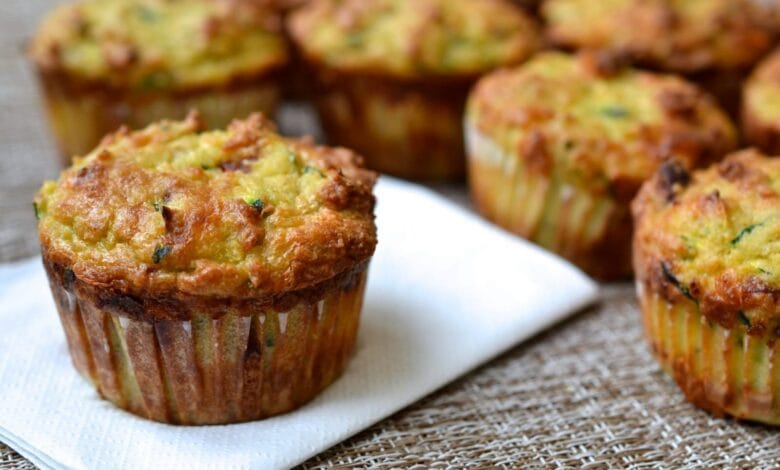 مافن البطاطا والكوسا والبارميزان