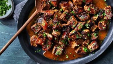 ستيك بالزبدة والثوم