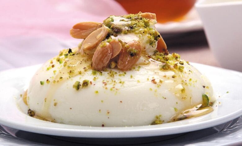 القشطلية اللبنانية