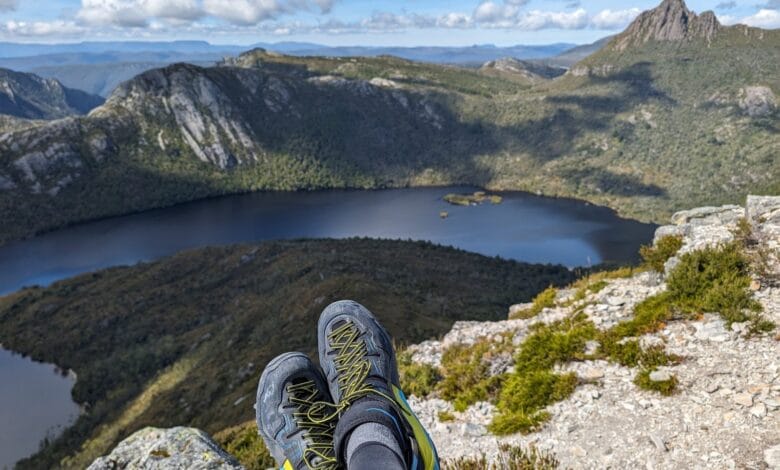 بحيرة تختفي وتعود للظهور … سر بحيرة تاسمانيا الغامضة!