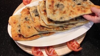 فطائر الزعتر الأخضر