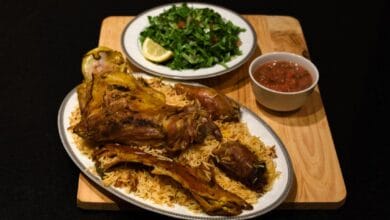 الحنيذ السعودي باللحم