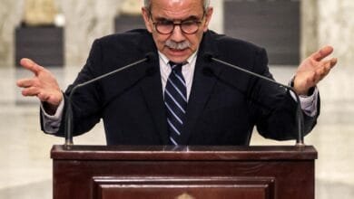 نواف سلام بكفيكم