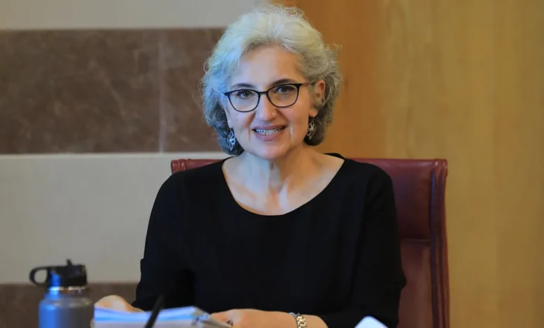 وزيرة التربية ريما كرامي بكفيكم