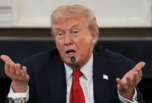 ترامب بكفيكم