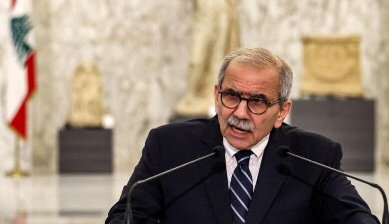 نواف سلام بكفيكم