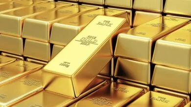 الذهب بكفيكم