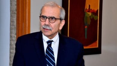 نواف سلام بكفيكم