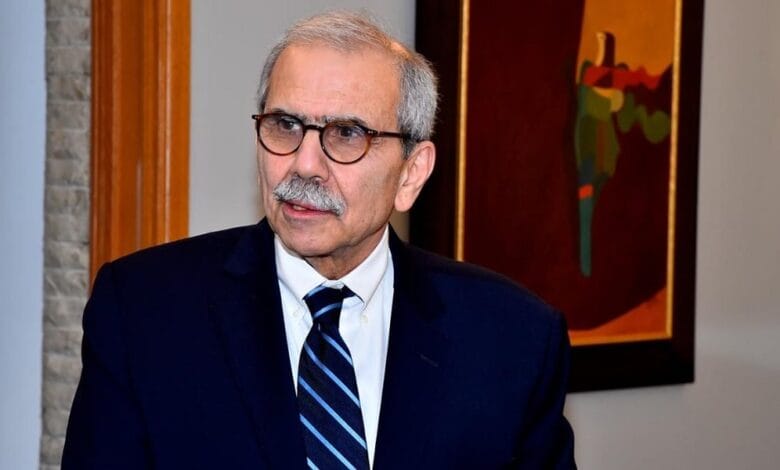 نواف سلام بكفيكم