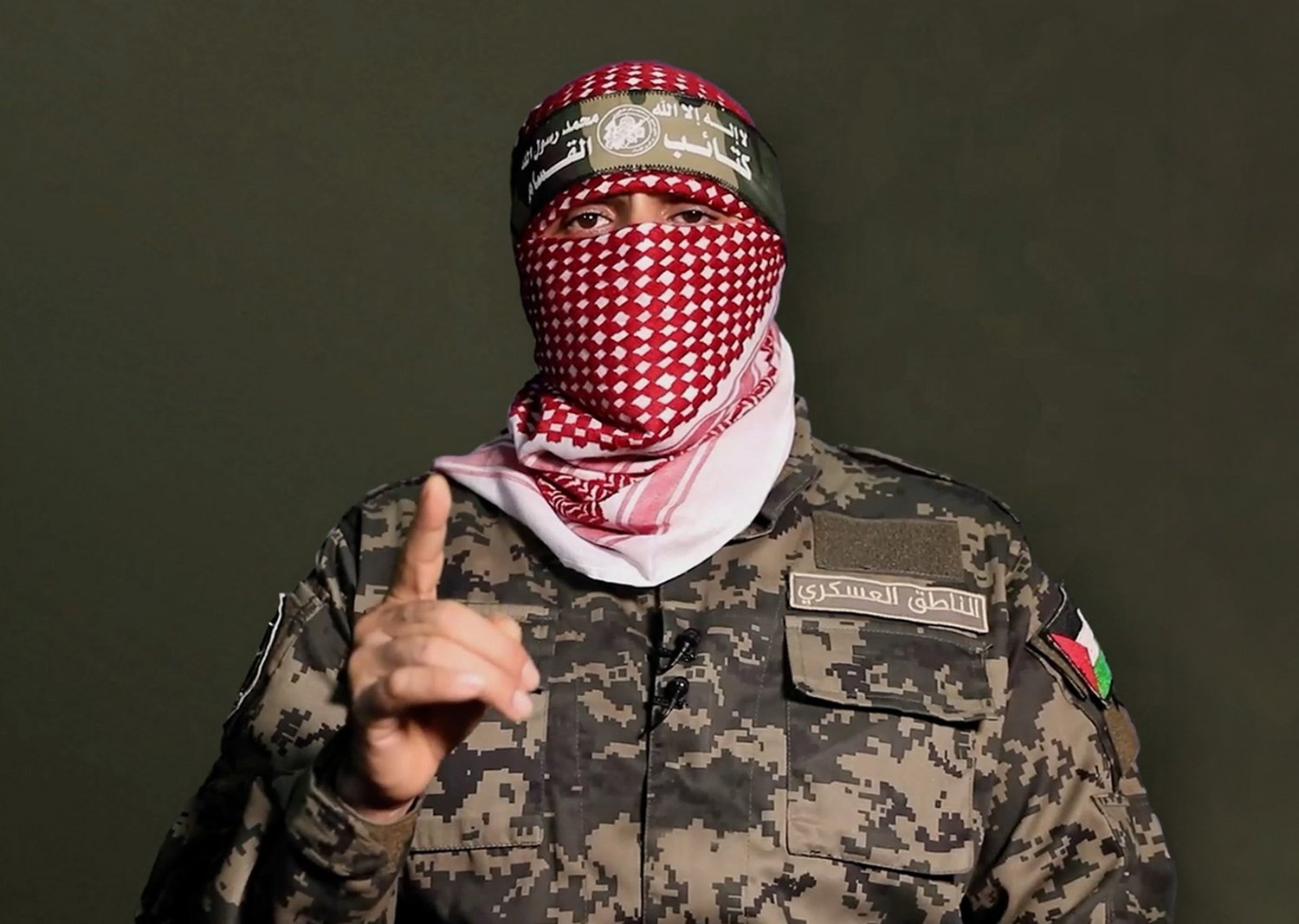 من هو أبو عبيدة 'صوت القسام'؟